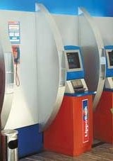 Hati-hati di ATM Lippo ABC Heinz Kalideres